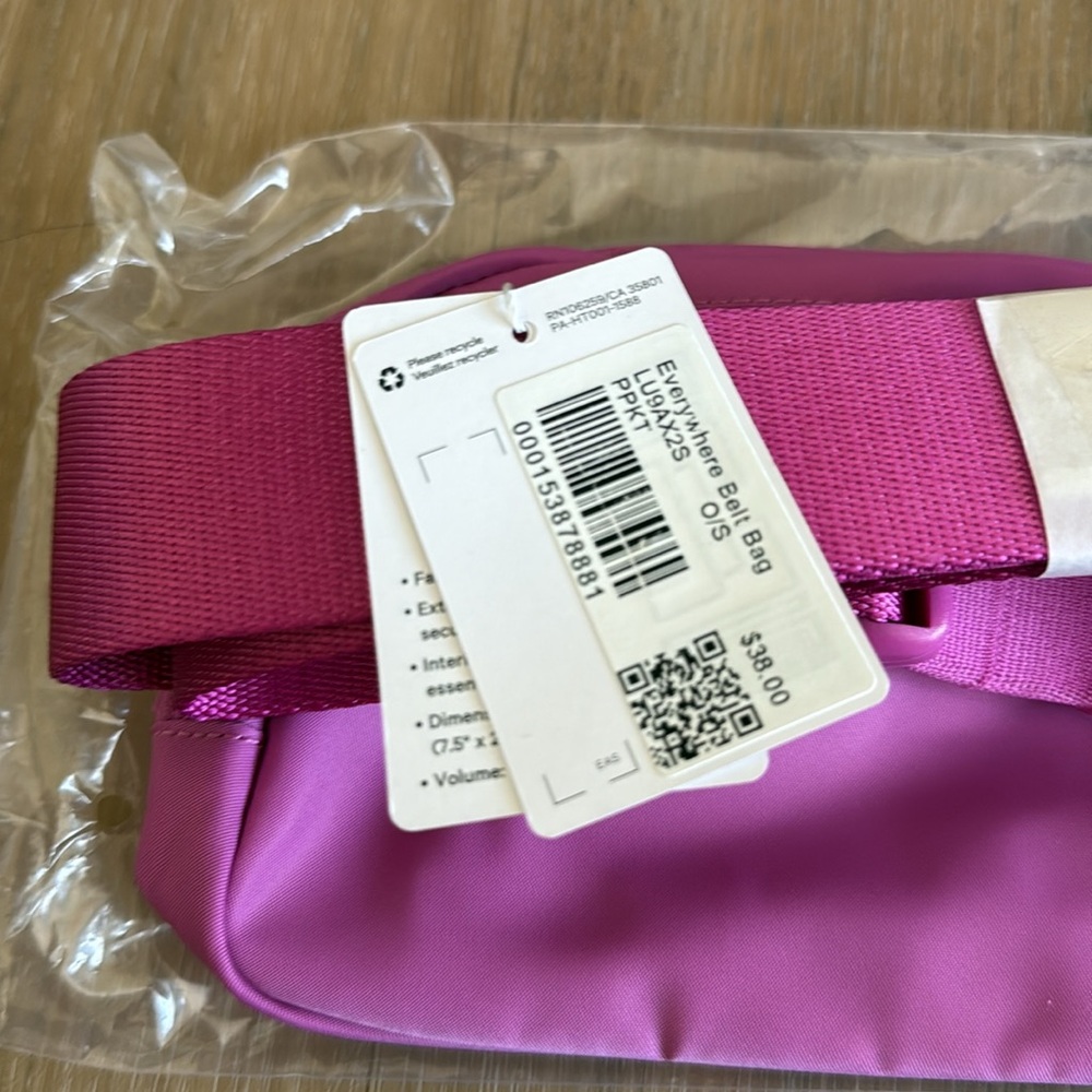 lululemon athletica Vibrant Pink Crossbody Bag - Picture 2 of 2